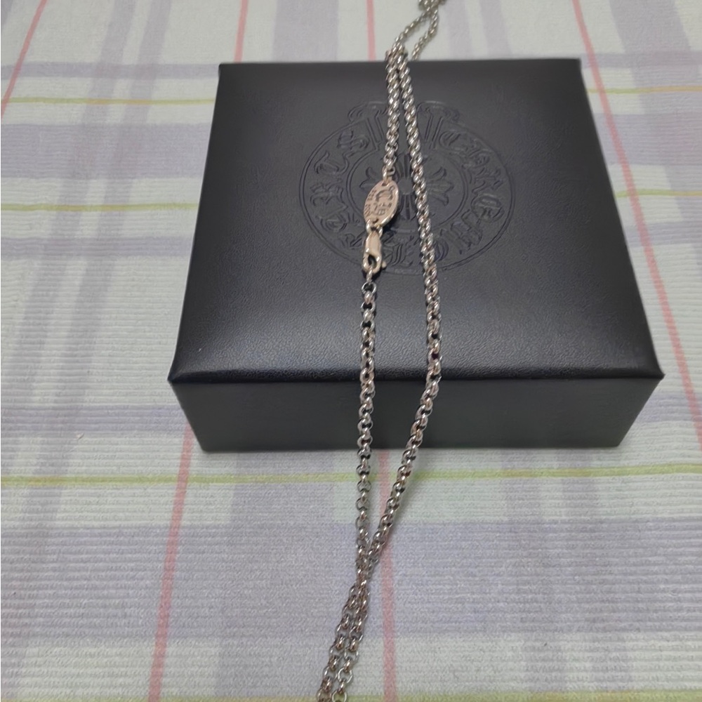Polished Silver Cross Circle Pendant Necklace - Silver - Picture 4 of 4
